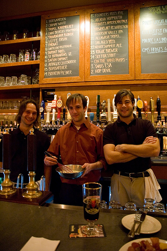 how to make lots of money bartending